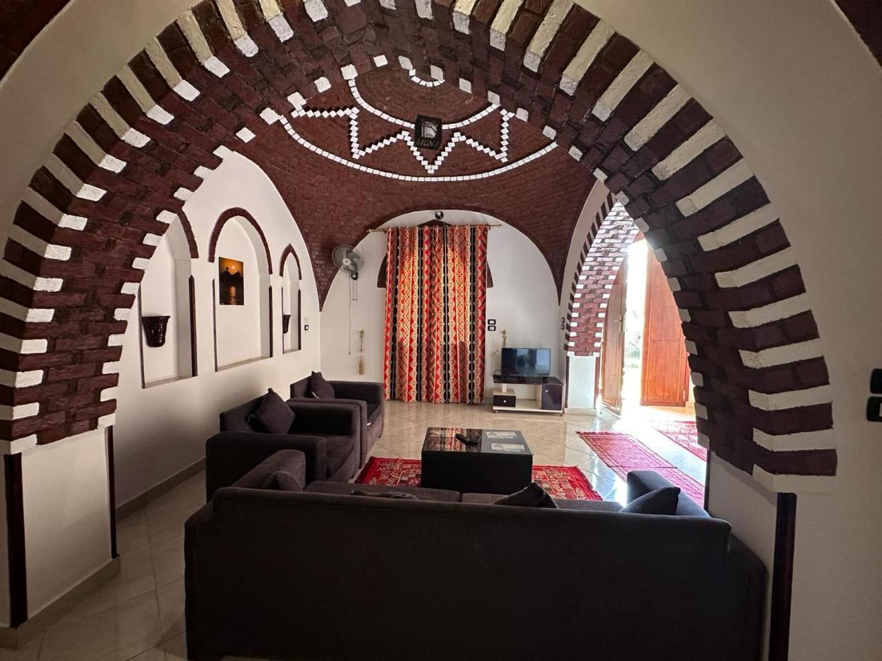 Villa Oriental House Luxor Esterno foto